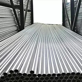ASTM 240 316L Ζυγισμένος σωλήνας από ανοξείδωτο χάλυβα NO.4 8K Επιφάνεια 6000mm μήκος